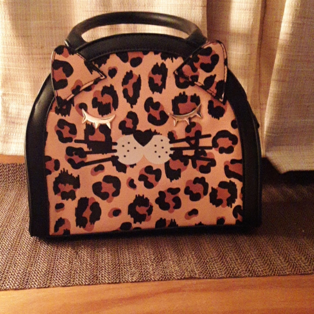 Betsey Johnson kitty purse